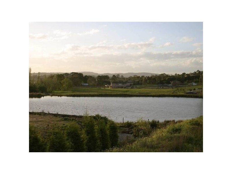 3 The Lough Court, Narre Warren North VIC 3804