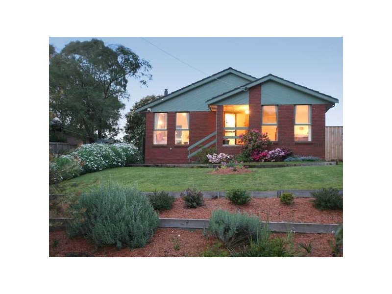 14 Grant Court, Beaconsfield Upper VIC 3808