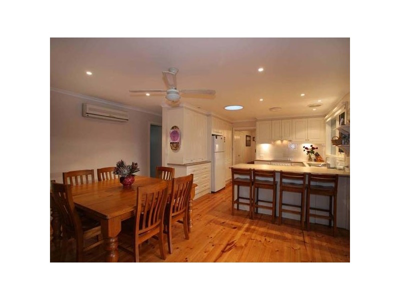 14 Grant Court, Beaconsfield Upper VIC 3808