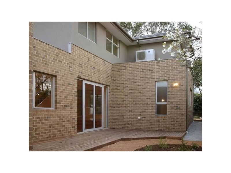 1/4a Buchanan Road, Berwick VIC 3806