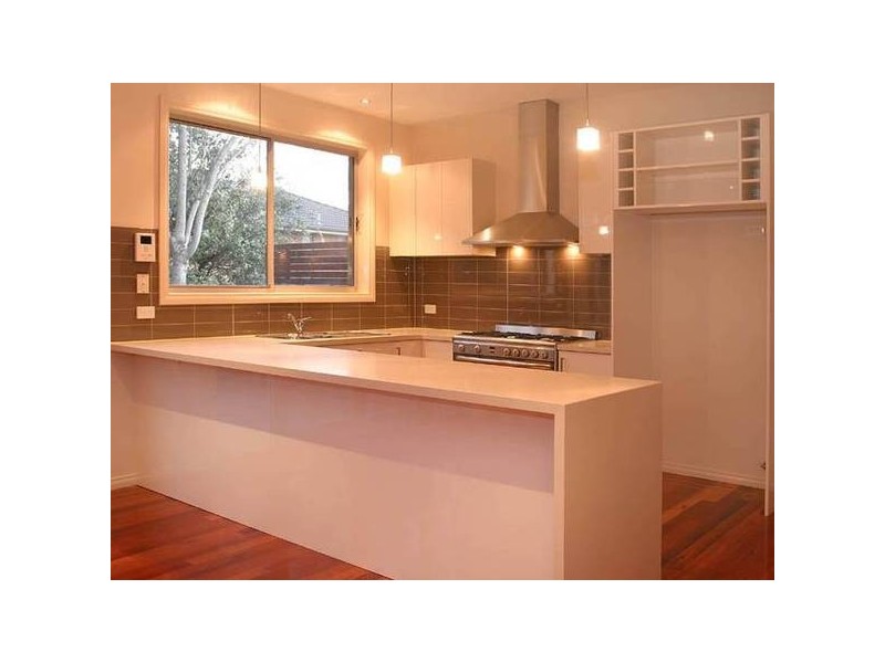 3/4a Buchanan Road, Berwick VIC 3806