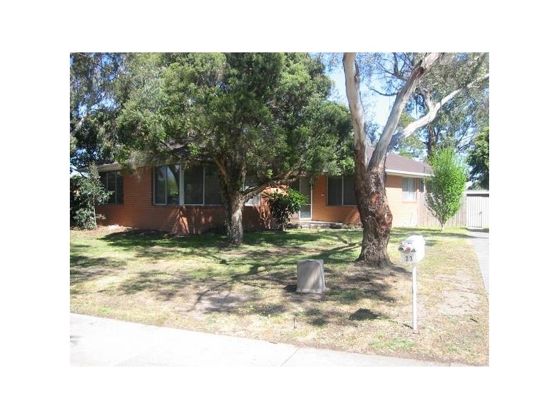 23 Coniston Avenue, Berwick VIC 3806