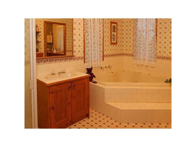 10a Argyle Court, Berwick VIC 3806