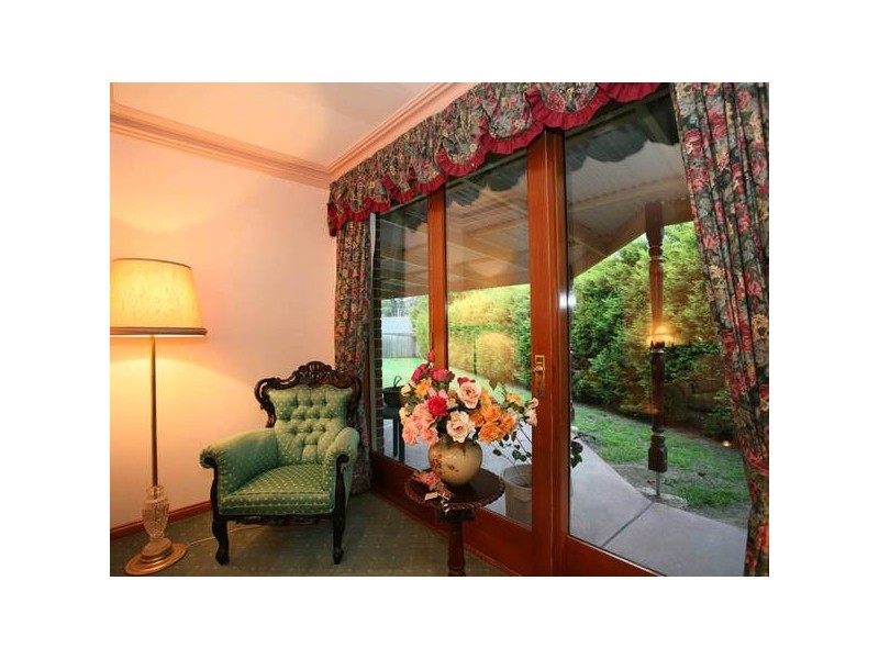 17 Kirkham Court, Berwick VIC 3806