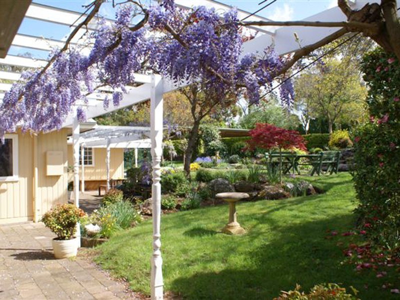 32 Noack Road, Harkaway VIC 3806