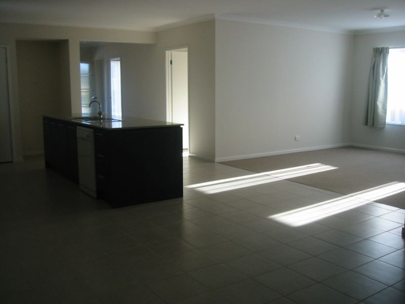 4 Montpelier Drive, Berwick VIC 3806