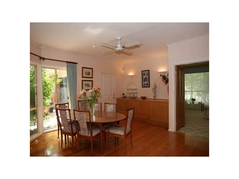 9 Newman Court, Berwick VIC 3806