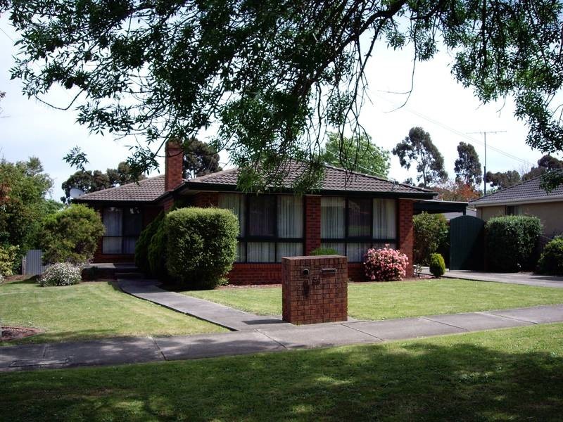 54 Elgin Street, Berwick VIC 3806