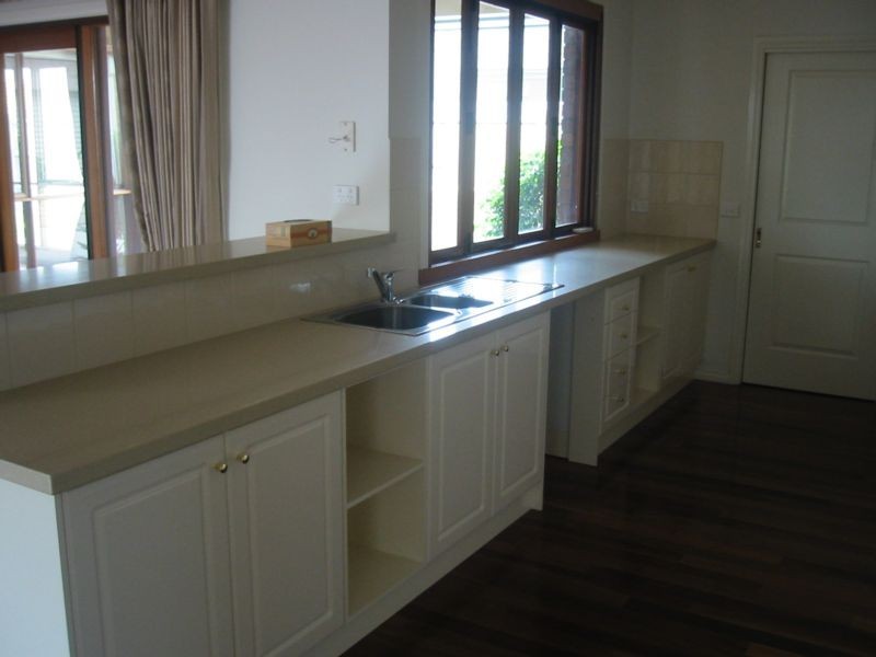 40 Golden Grove Drive, Narre Warren South VIC 3805