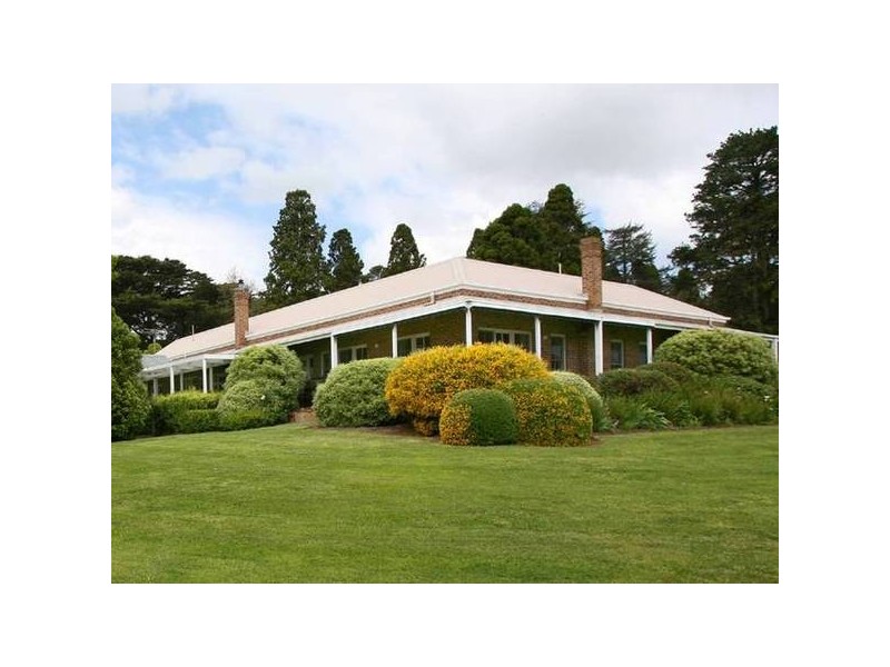 38 King Road, Harkaway VIC 3806
