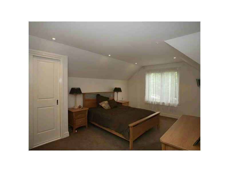 13a Wilson Street, Berwick VIC 3806