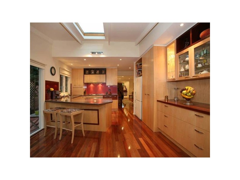 10 Neill Street, Berwick VIC 3806