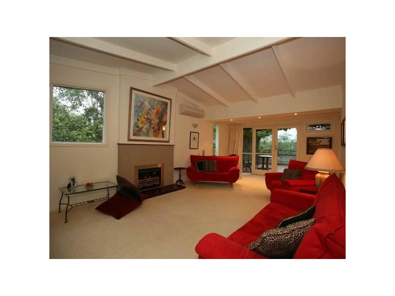 10 Neill Street, Berwick VIC 3806