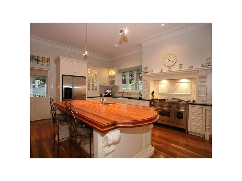 34 Salisbury Road, Beaconsfield Upper VIC 3808