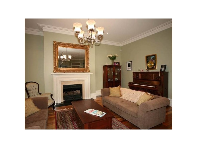 34 Salisbury Road, Beaconsfield Upper VIC 3808