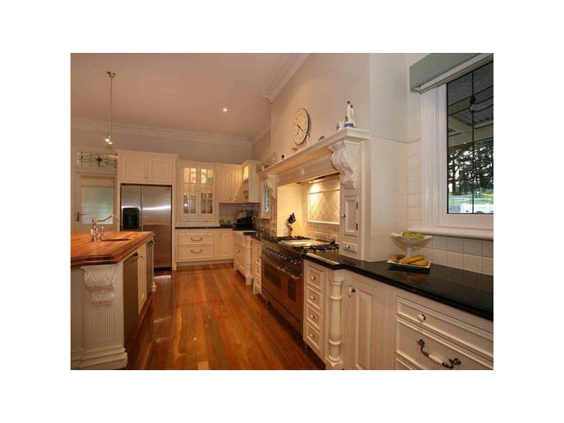 34 Salisbury Road, Beaconsfield Upper VIC 3808