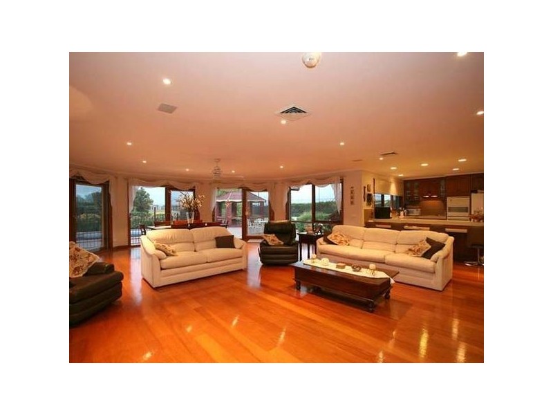 90 Twyford Road, Clyde VIC 3978