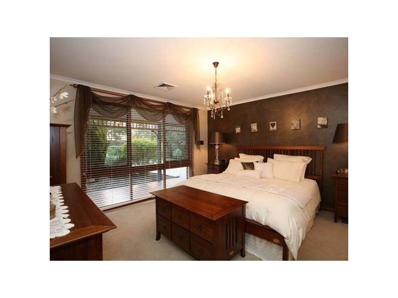 90 Twyford Road, Clyde VIC 3978