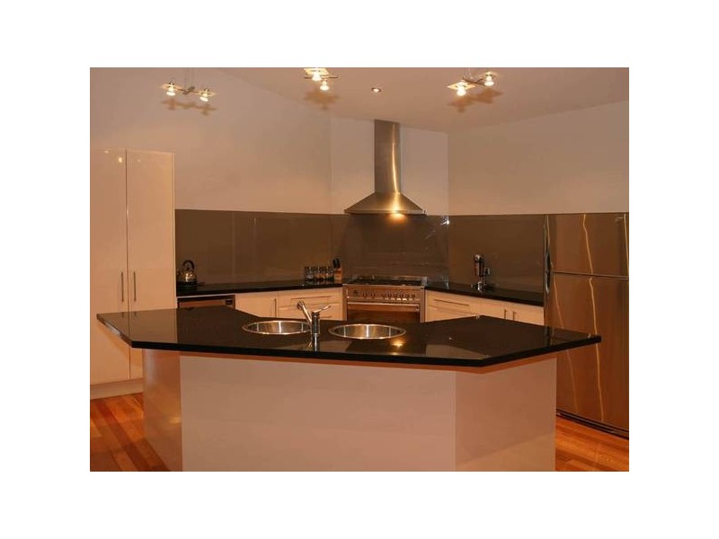 14 Whitaker Place, Beaconsfield VIC 3807