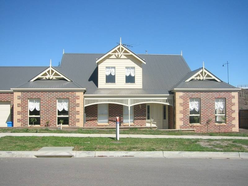 11 Brennan Court, Berwick VIC 3806