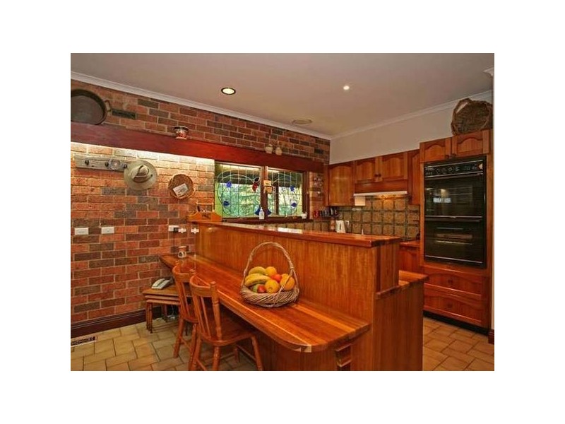 29 Sugarloaf Road, Beaconsfield Upper VIC 3808