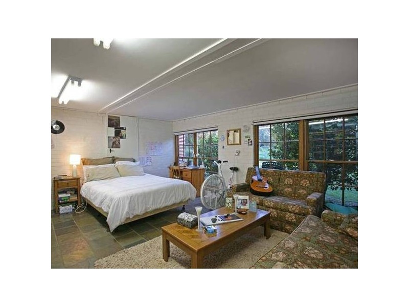 29 Sugarloaf Road, Beaconsfield Upper VIC 3808