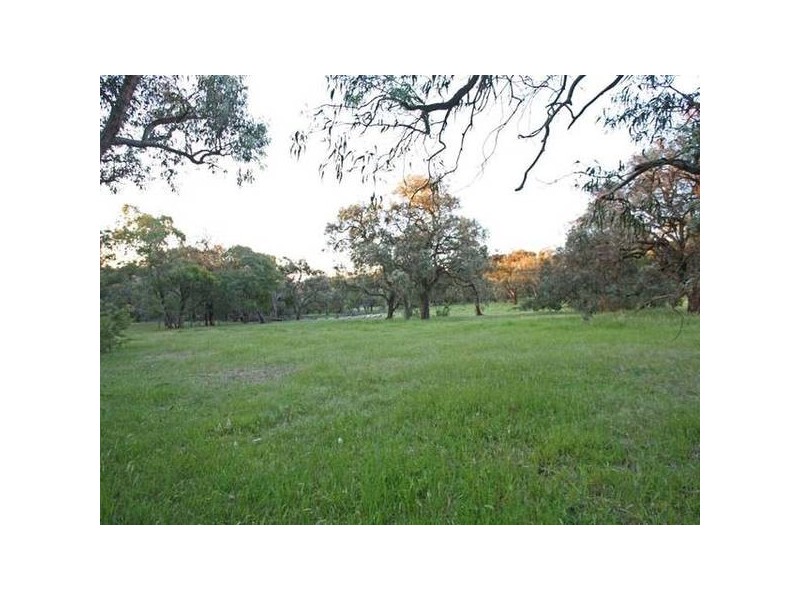 29 Sugarloaf Road, Beaconsfield Upper VIC 3808