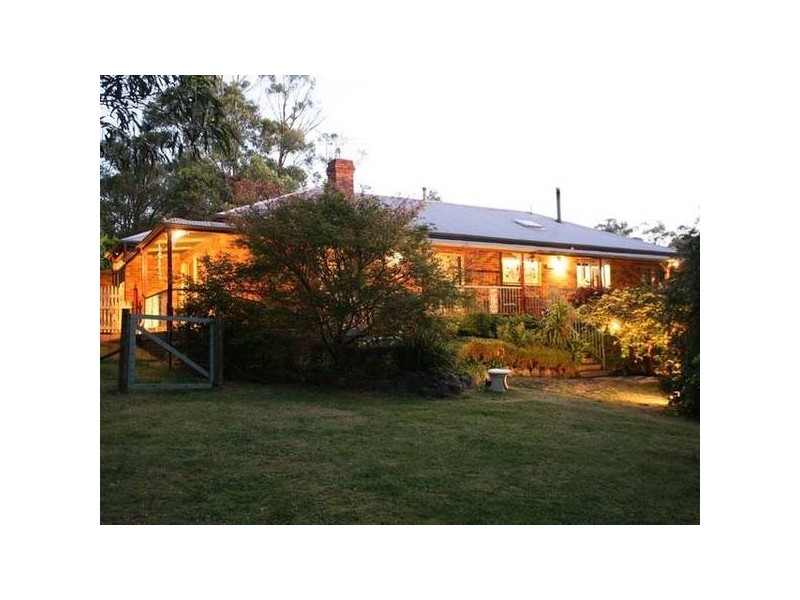 29 Sugarloaf Road, Beaconsfield Upper VIC 3808