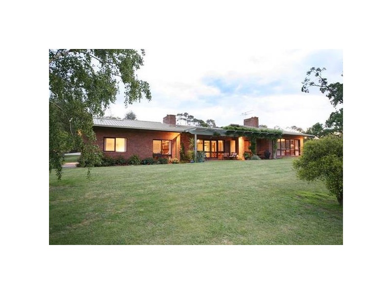 2-12 Hilden Drive, Harkaway VIC 3806