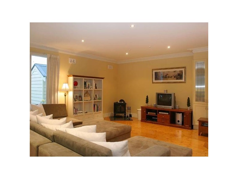 3 Brookfield Court, Berwick VIC 3806