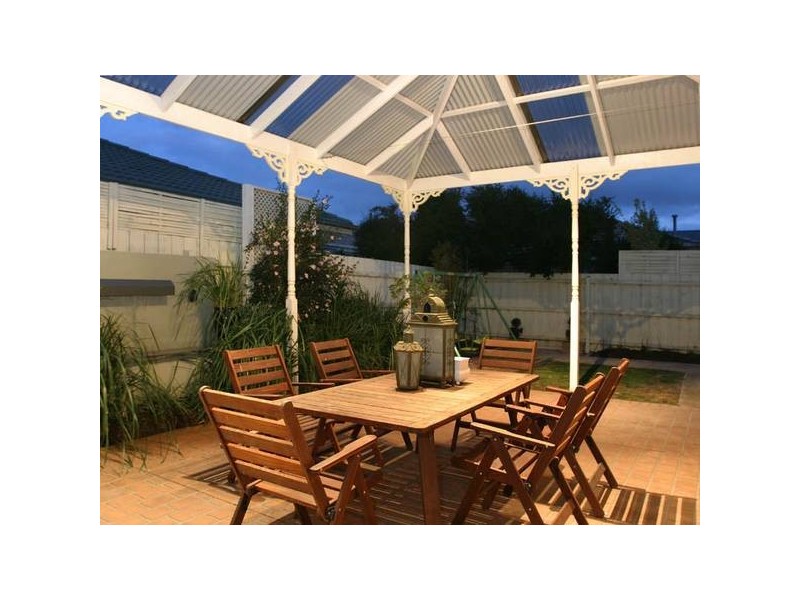 3 Brookfield Court, Berwick VIC 3806