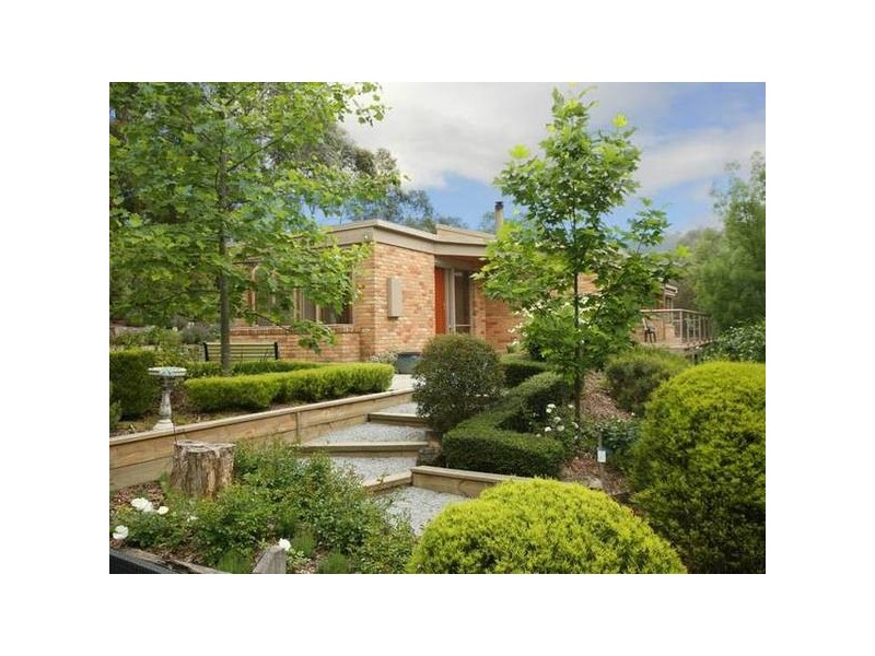 13 Knapton Avenue, Beaconsfield Upper VIC 3808