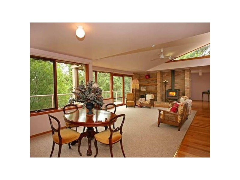 13 Knapton Avenue, Beaconsfield Upper VIC 3808