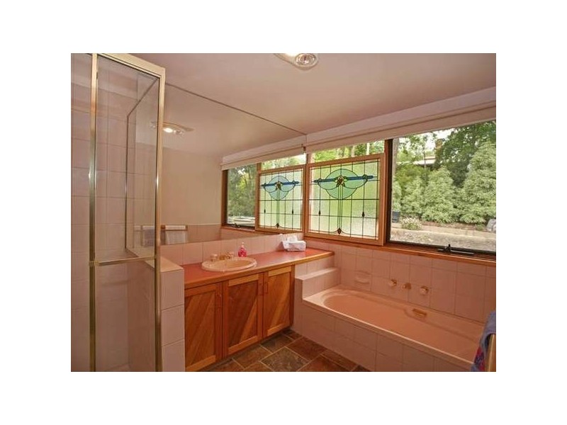 13 Knapton Avenue, Beaconsfield Upper VIC 3808