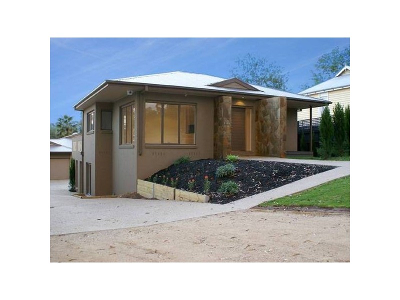 1/114 Brisbane Street, Berwick VIC 3806