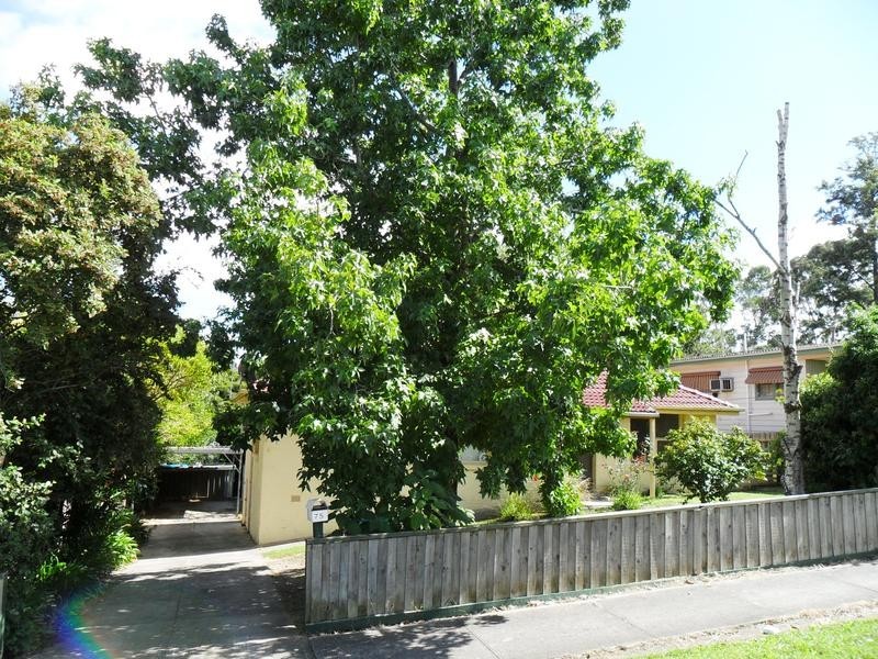 75 Lyall Road, Berwick VIC 3806