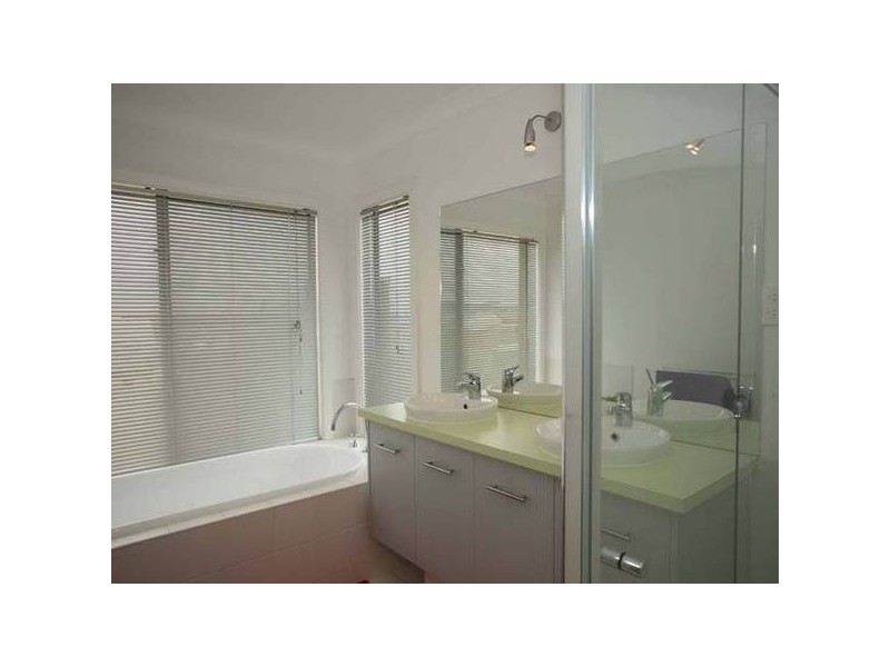 26 Hobart Avenue, Berwick VIC 3806