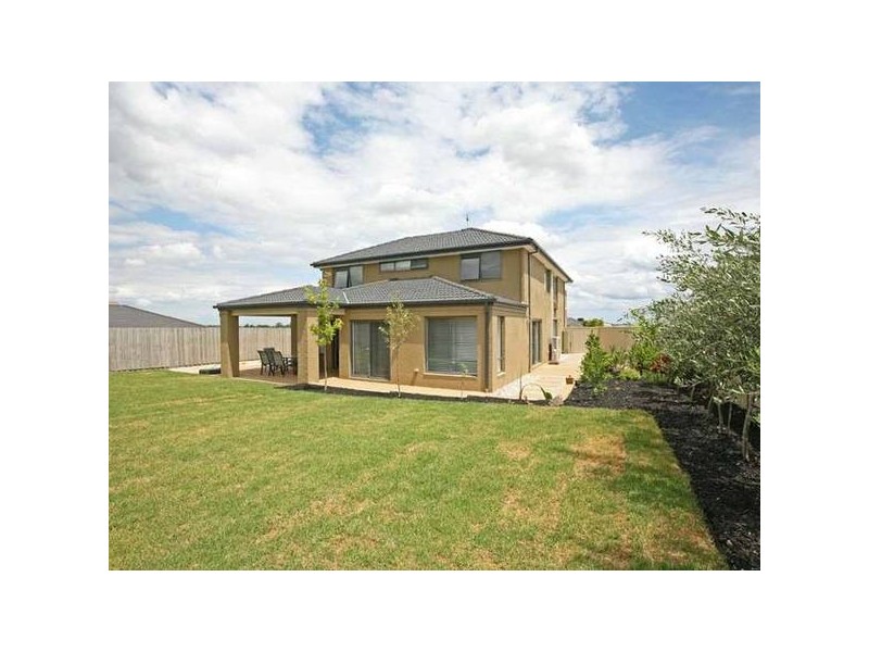 26 Hobart Avenue, Berwick VIC 3806