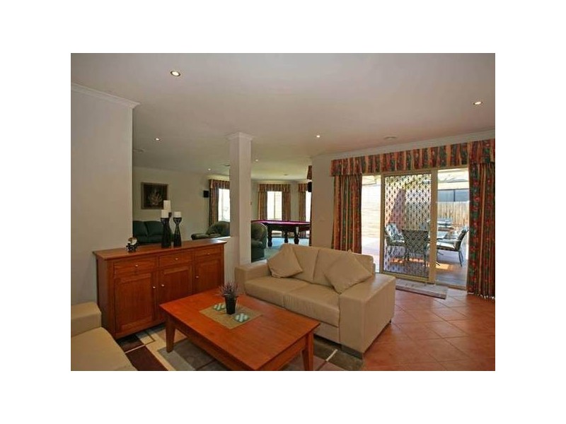 28 Sanctuary Way, Beaconsfield VIC 3807