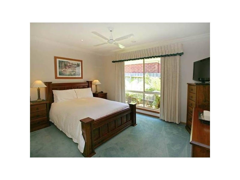 28 Sanctuary Way, Beaconsfield VIC 3807