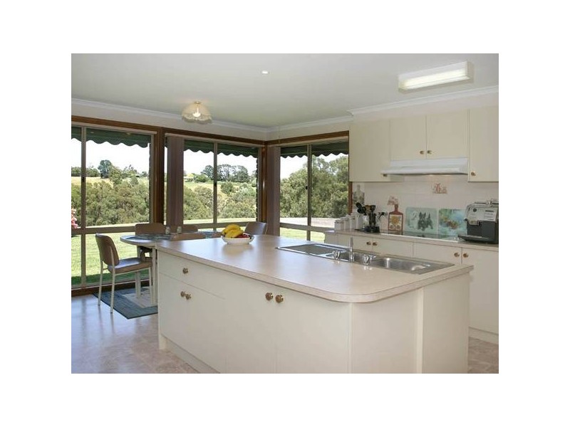 30 Appletree Lane, Pakenham Upper VIC 3810