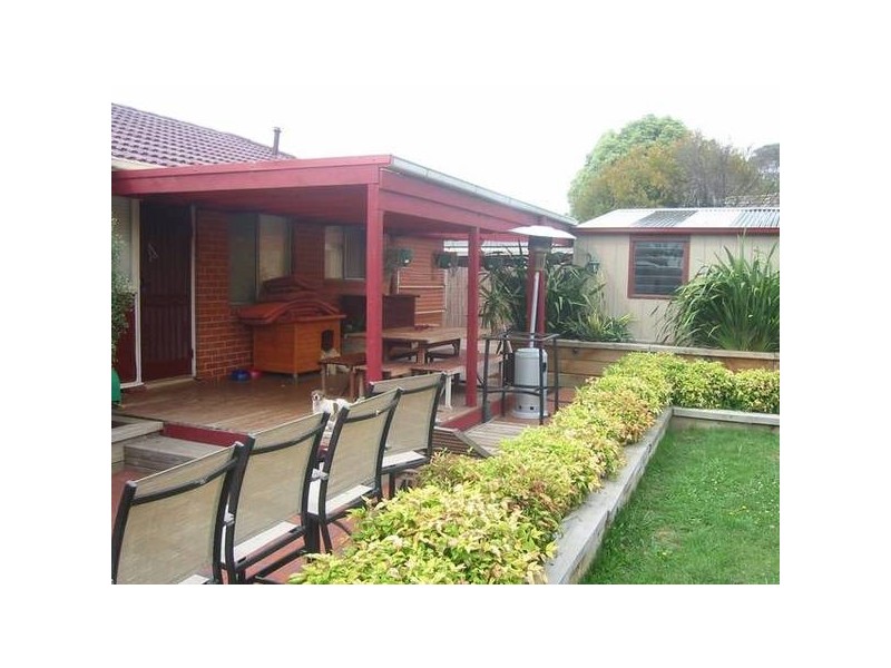 1 Sweetgum Avenue, Narre Warren VIC 3805