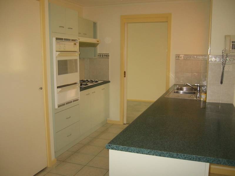 9 Jericho Court, Berwick VIC 3806