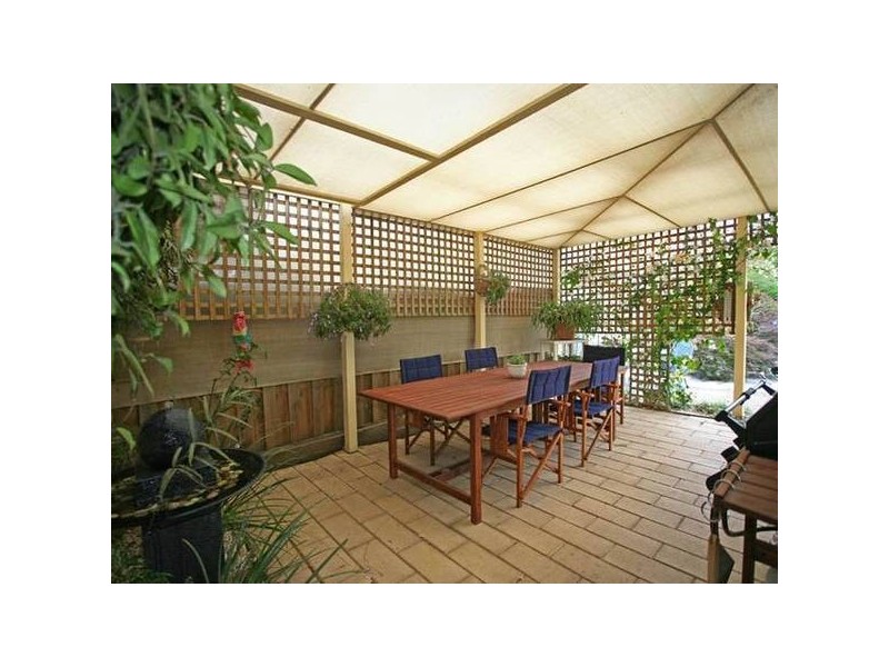 9 Brookfield Court, Berwick VIC 3806