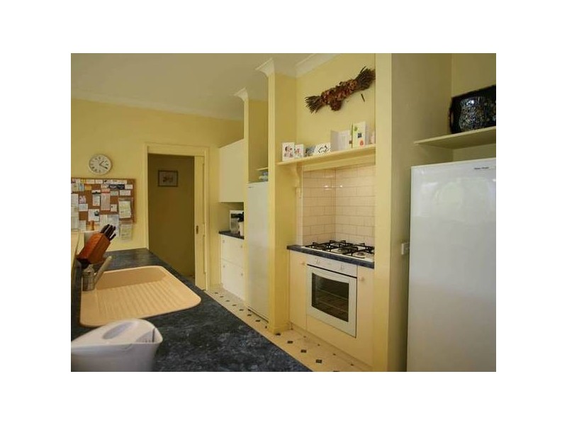 9 Brookfield Court, Berwick VIC 3806