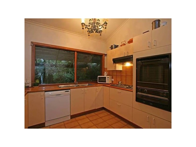 12 Miller Street, Berwick VIC 3806