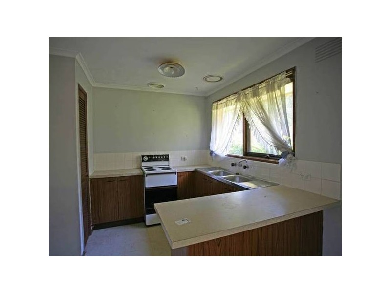 7 Paul Grove, Beaconsfield Upper VIC 3808