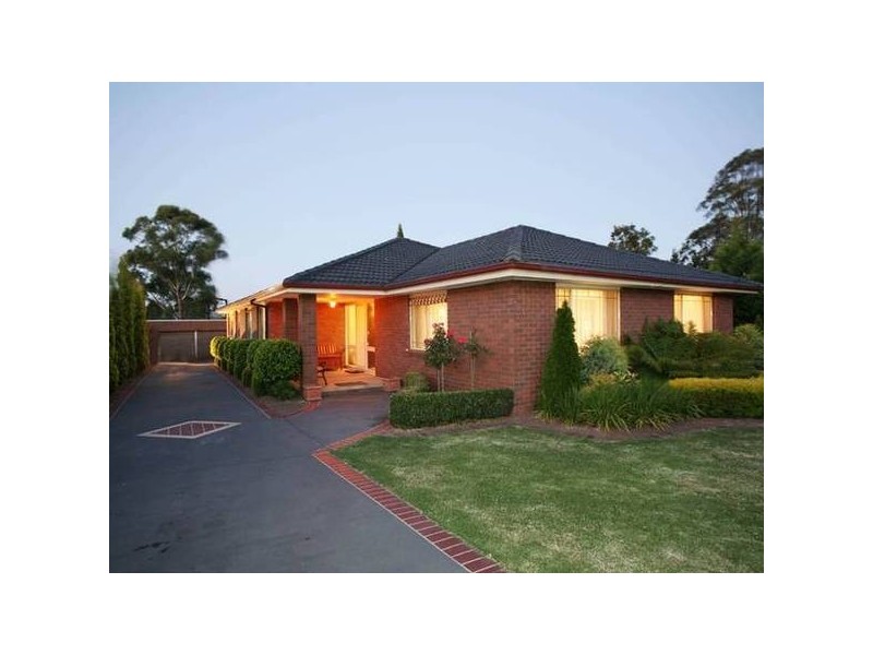 10 Hair Court, Beaconsfield VIC 3807