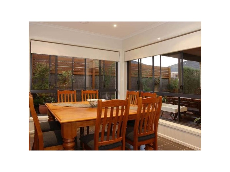 13 Sunhill Way, Berwick VIC 3806