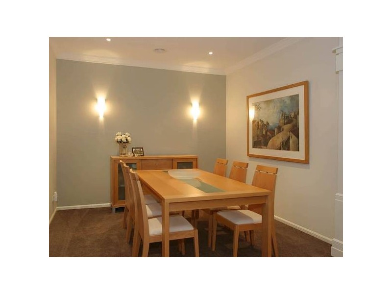 13 Sunhill Way, Berwick VIC 3806